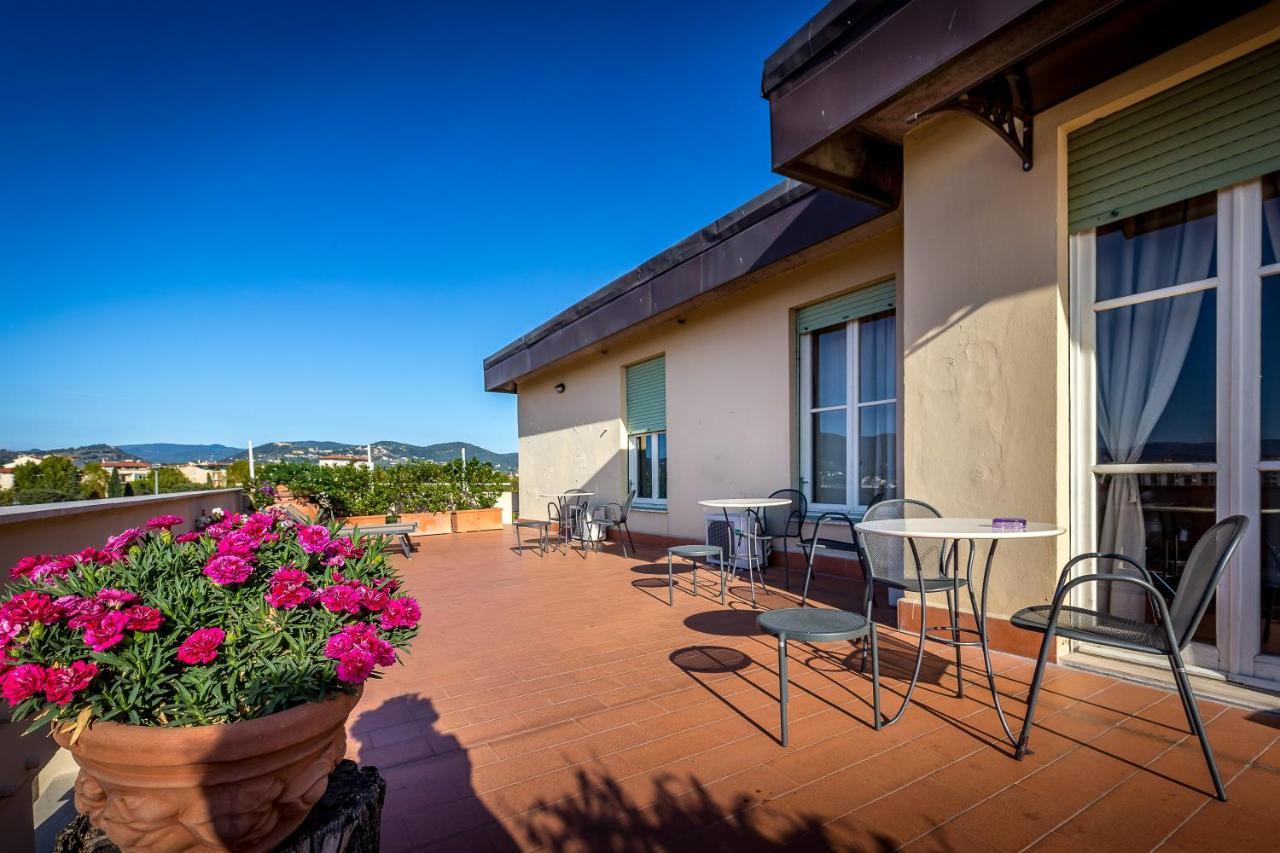 Alla Dimora Altea Bed & Breakfast Florence Exterior photo